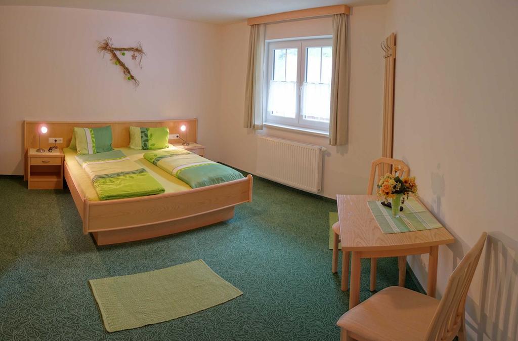 Pension Maier Flattach Chambre photo